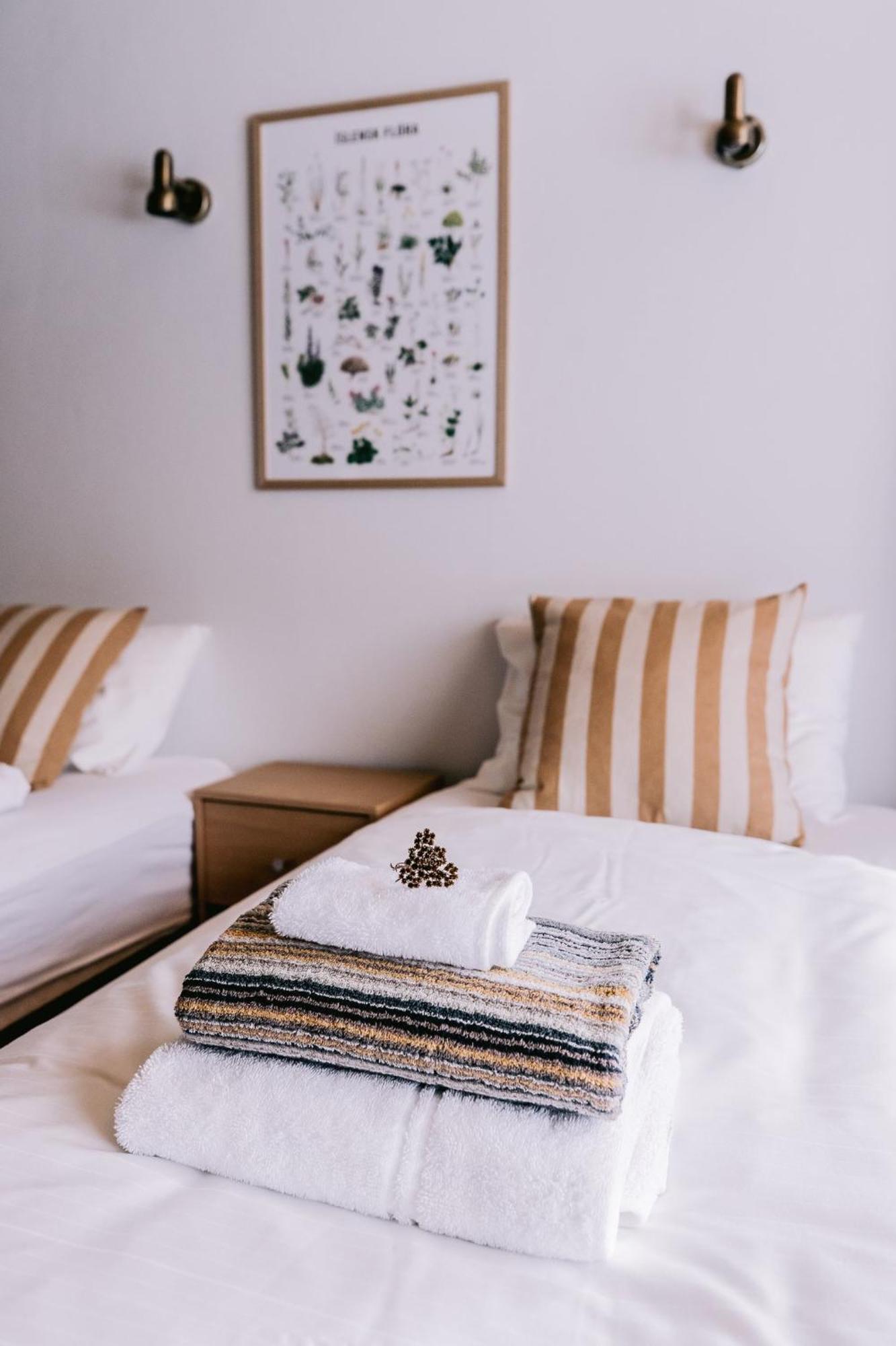 Elda Guesthouse Myvatn Ngoại thất bức ảnh
